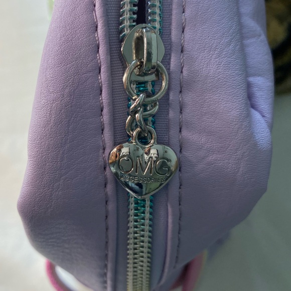 Miss Gwen’s OMG Acessories “STUFF” Bag ⚡️💕 - Picture 6 of 8